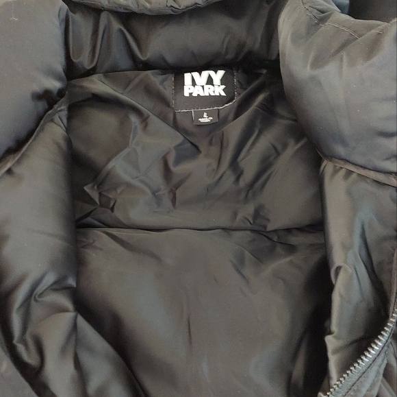 IVY PARK - Picture 1 of 5